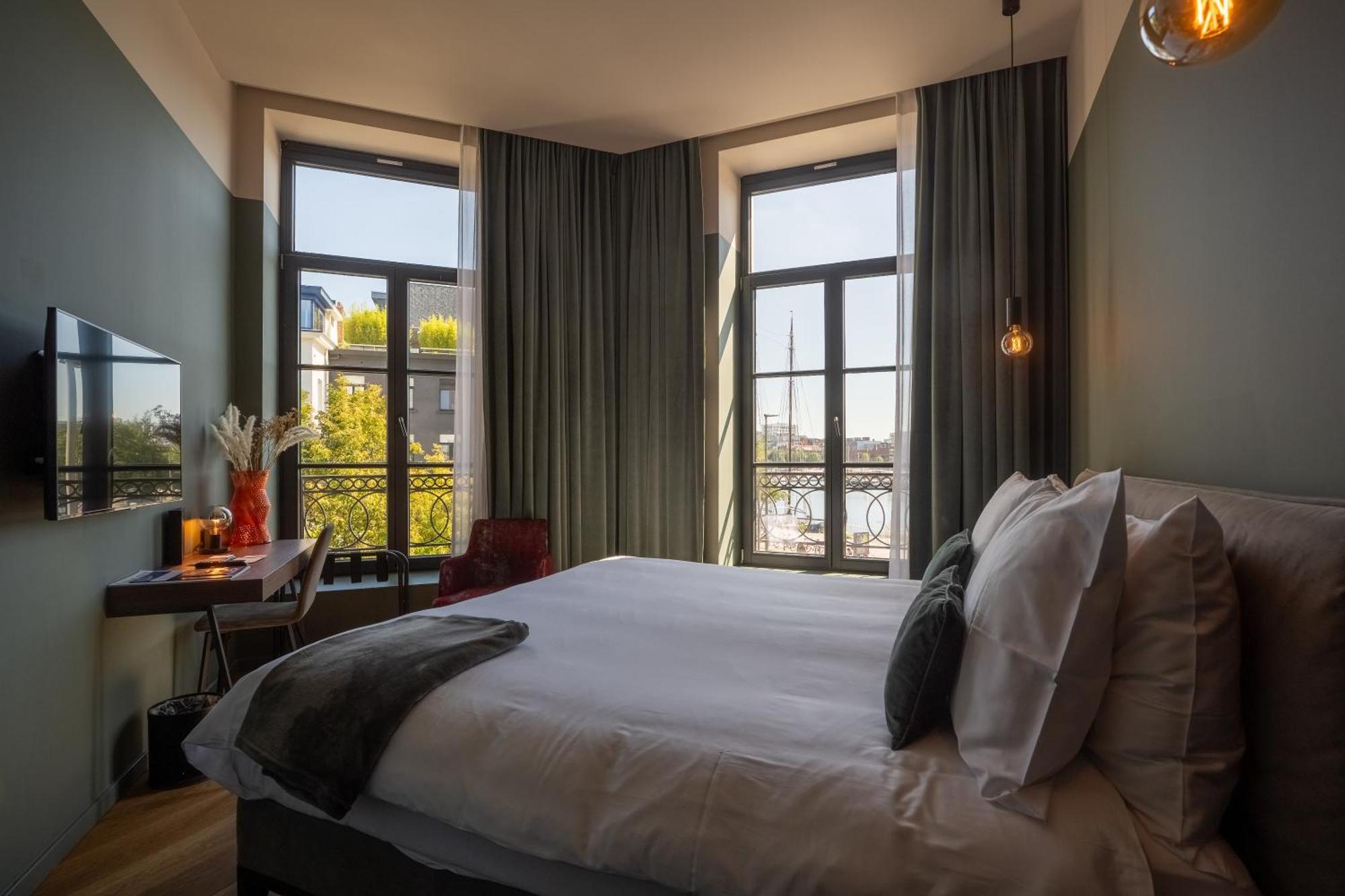 U Eat & Sleep Antwerp Ξενοδοχείο Εξωτερικό φωτογραφία