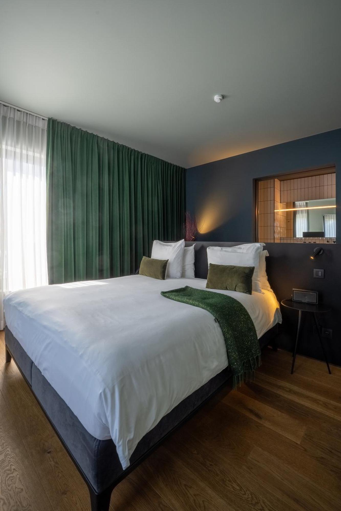 U Eat & Sleep Antwerp Ξενοδοχείο Εξωτερικό φωτογραφία